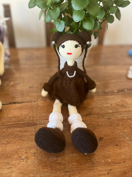 Bambola Tiana 20x39cm - Bambola Personalizzabile in Filato Acrilico