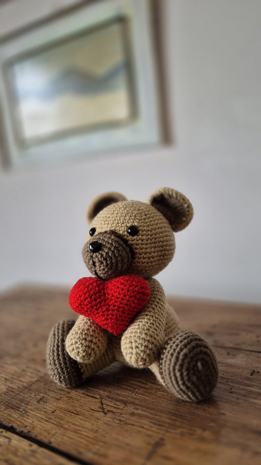 Orsetto John 18x21cm - Peluche in Filato Acrilico