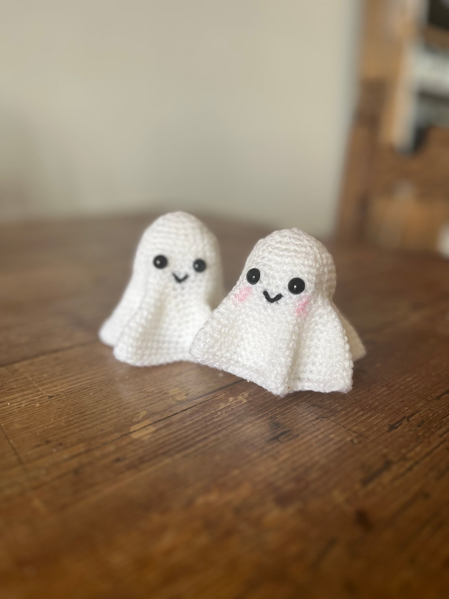 Fantasmino Boh 9x8cm - Decorazioni Halloween in Filato Acrilico