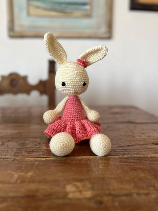 Coniglietta Judy 16x31cm - Peluche Coniglio in Filato Acrilico