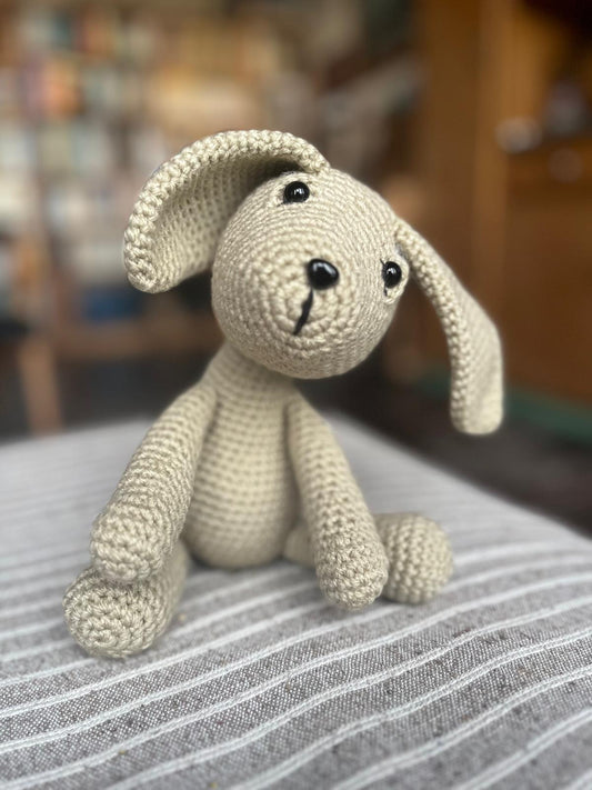 Labrador Nana 20x19cm - Peluche Personalizzabile in Filato Acrilico